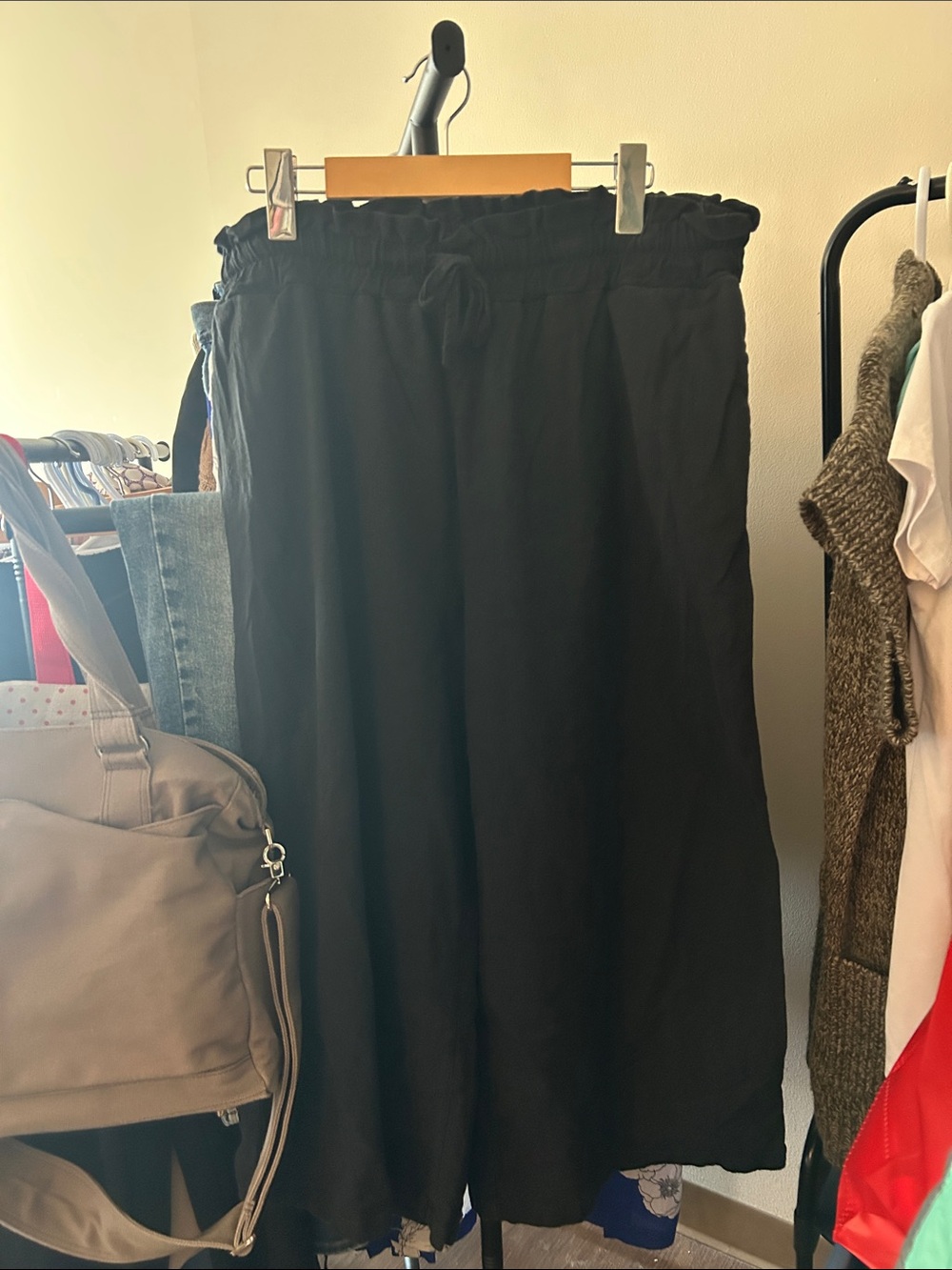Classic Black Midi Skirt - Elastic Waist